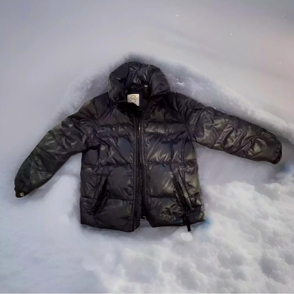 S13 NYC Toddler Boys Down Puffer Hooded Jacket Sz 2. Gently Worn One Season